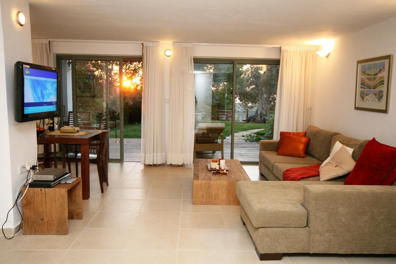 Above The Sea Villa Ein Hod Exterior foto